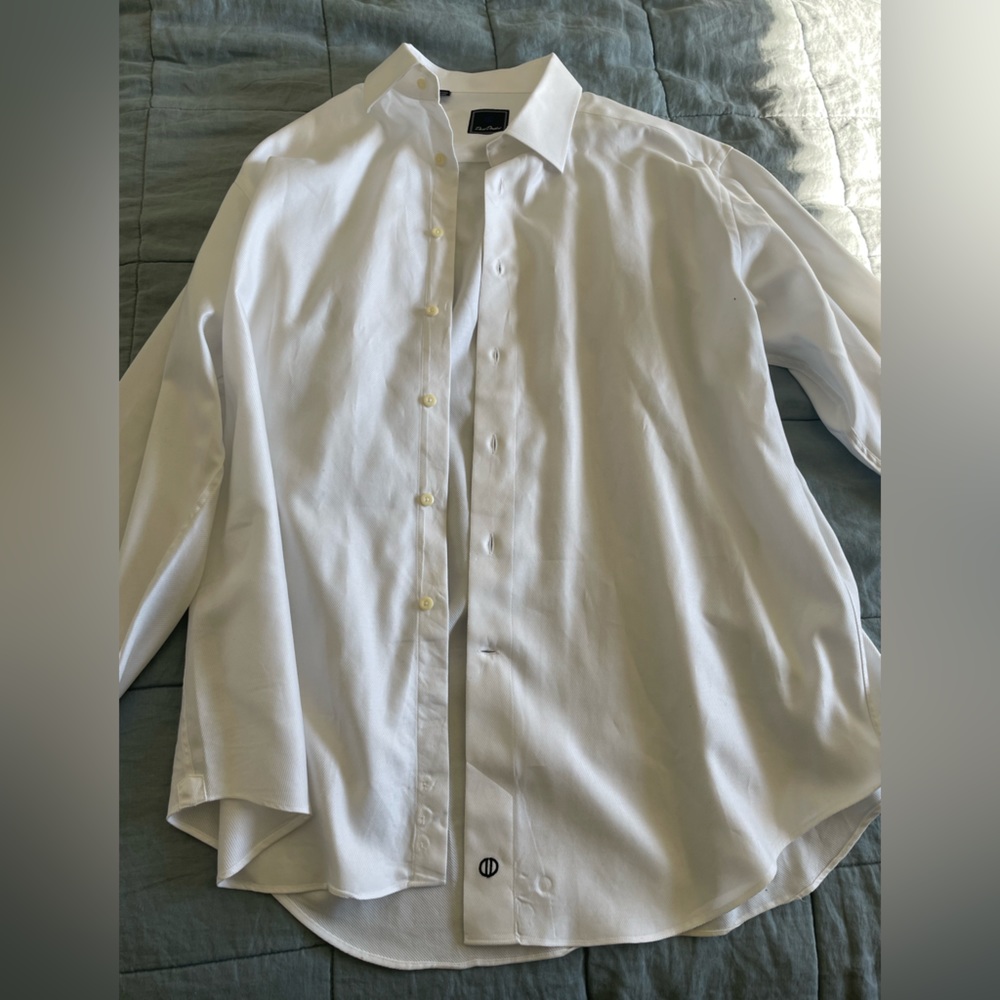 David Donahue Mens XL White Button-Down Shirt